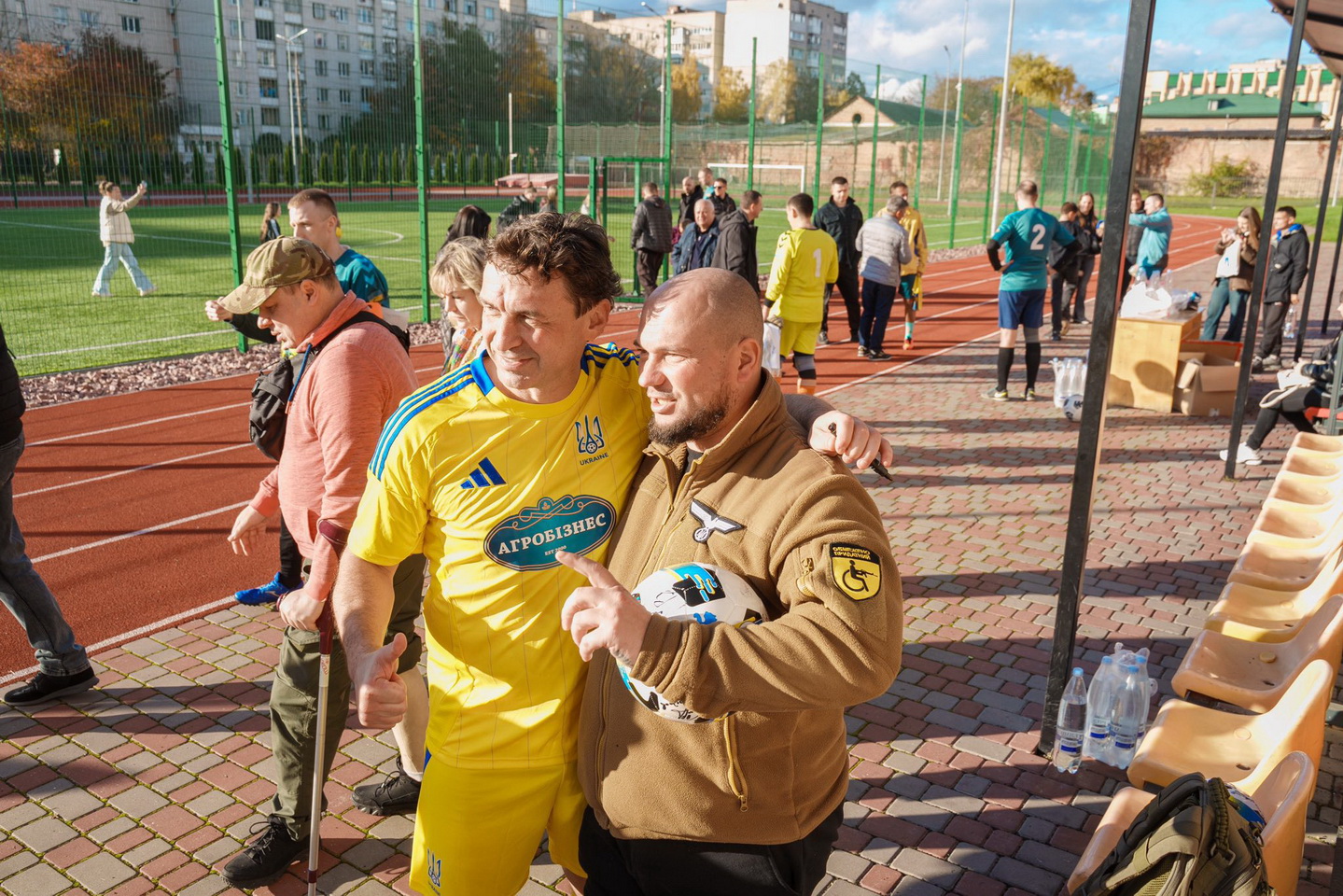 Сергій Кудлаєнко привіз до Вінниці ветеранів українського футболу, щоб зіграти матч пам’яті - фото 9