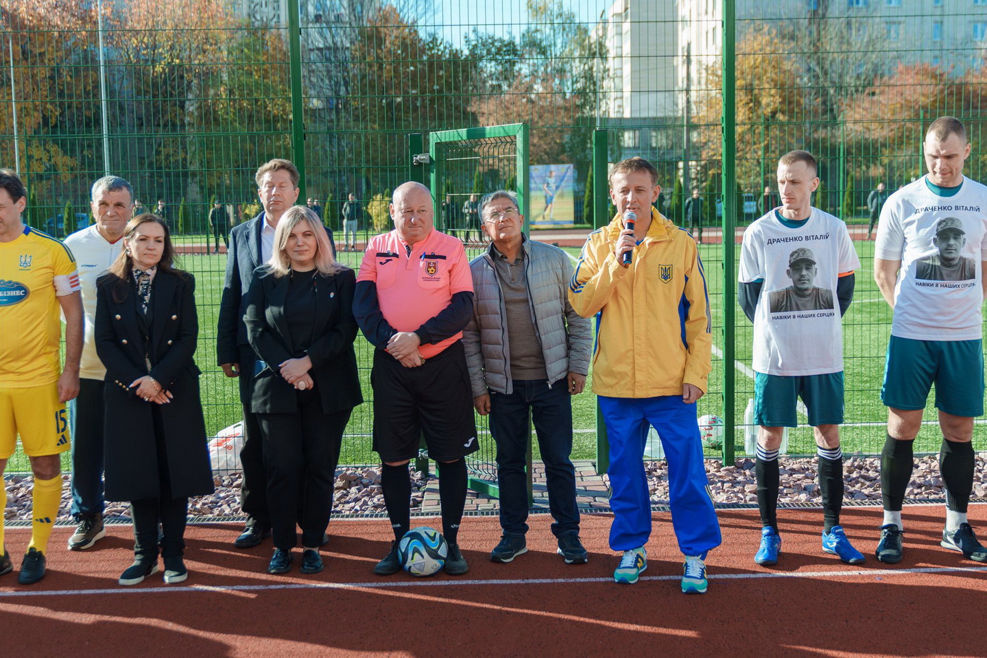 Сергій Кудлаєнко привіз до Вінниці ветеранів українського футболу, щоб зіграти матч пам’яті