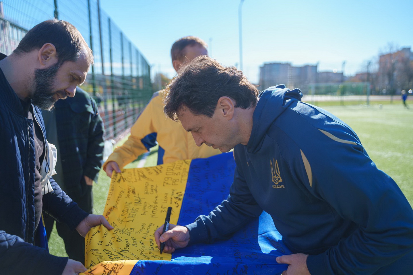 Сергій Кудлаєнко привіз до Вінниці ветеранів українського футболу, щоб зіграти матч пам’яті - фото 23