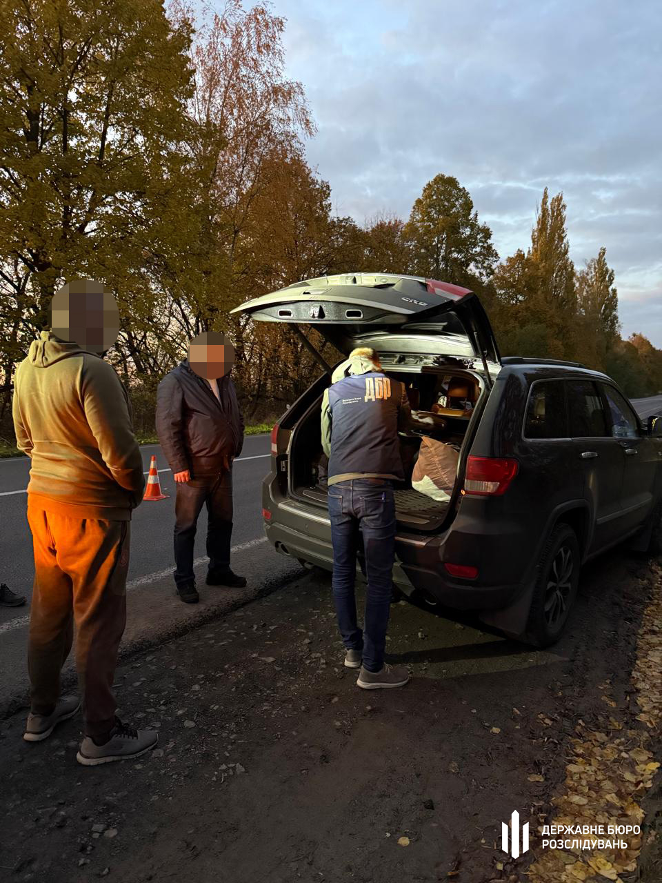 На Черкащині викрили незаконну порубку дубів - фото 2