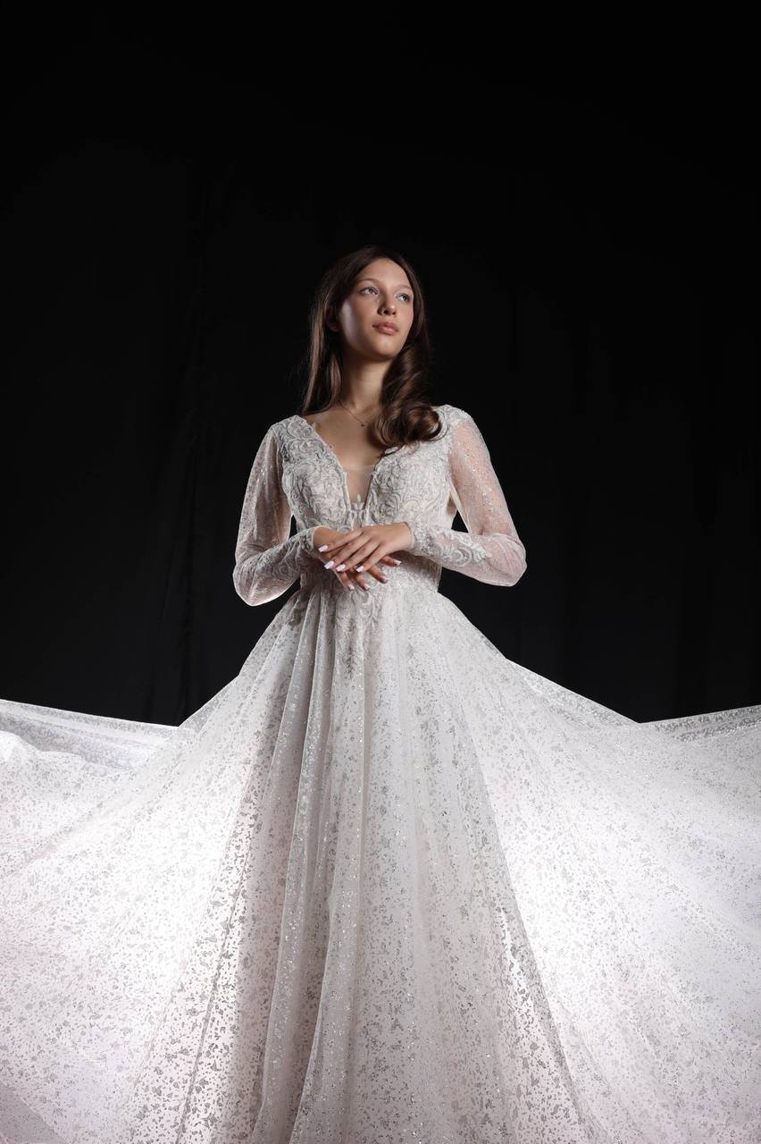 Юна киянка тріумфувала на міжнародному конкурсі краси Princess Teen World