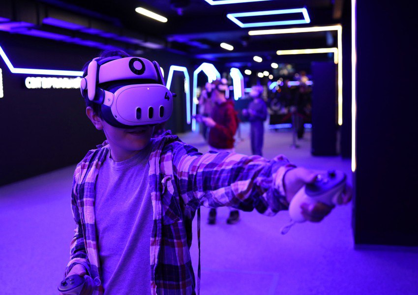 У Києві відкрився найбільший віртуальний клуб України — VIAR - фото 3