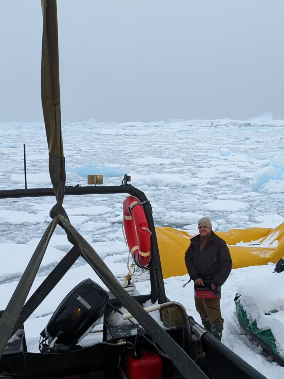 Системний механік з Київщини відзначив день народження в Антарктиці - фото 2