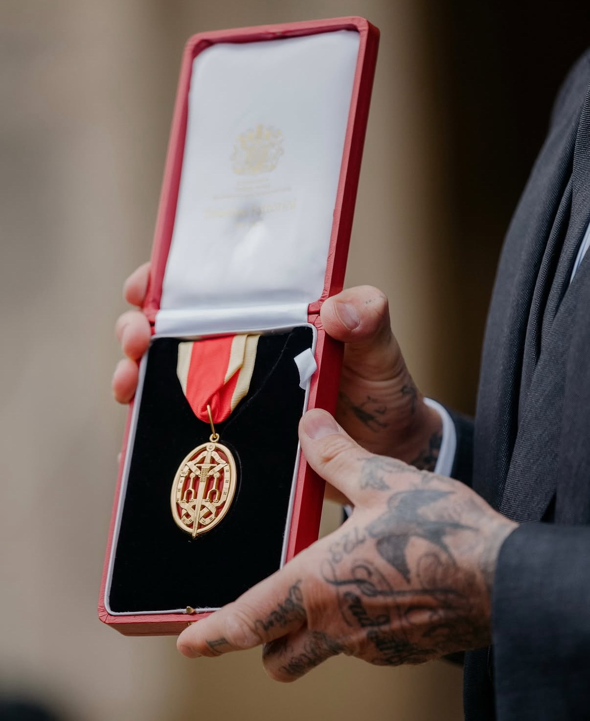 Девід Бекхем отримав лицарський титул від короля Чарльза III - фото 3