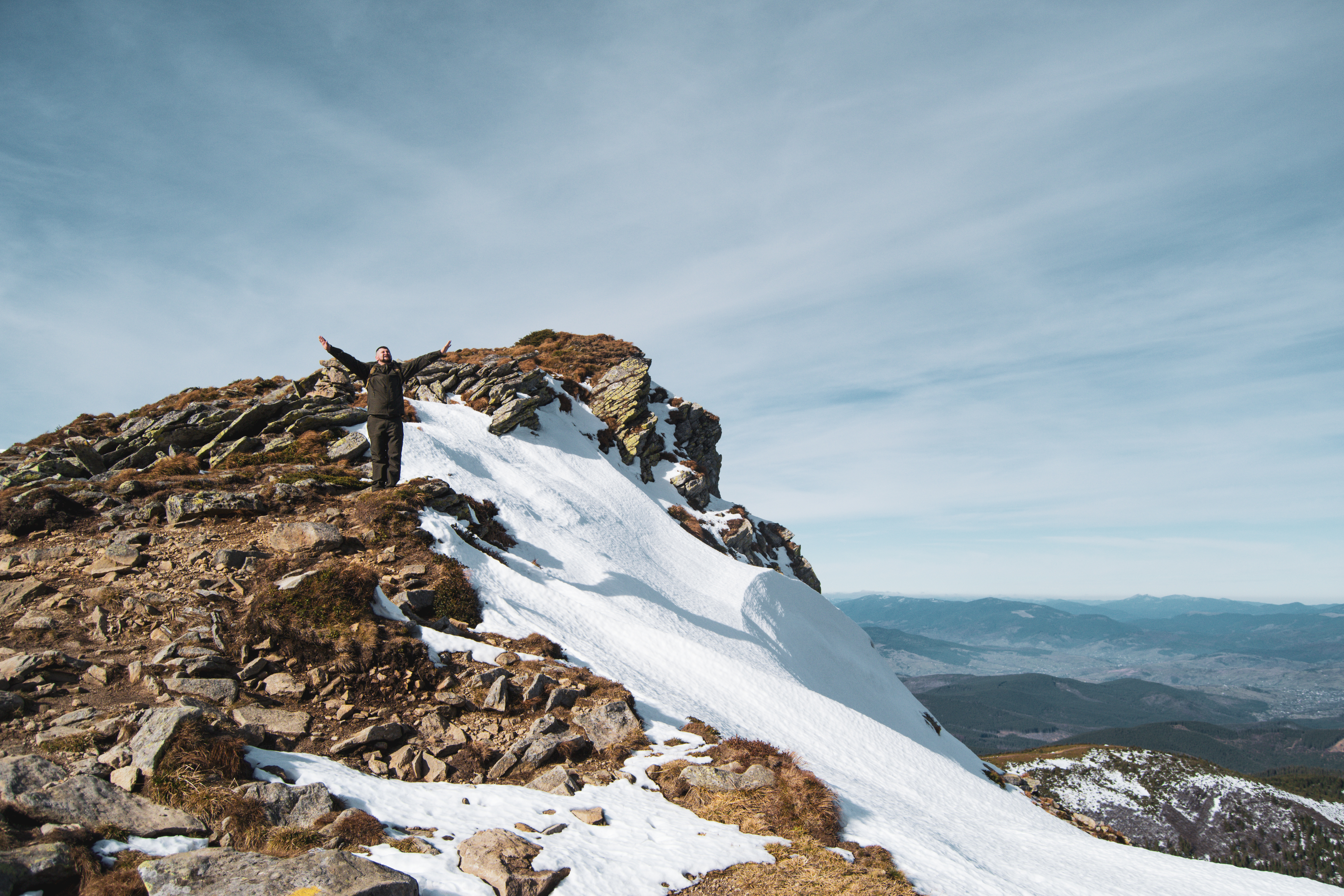 П’ятдесят ветеранів з Київської та Закарпатської областей підкорили Говерлу - фото 2