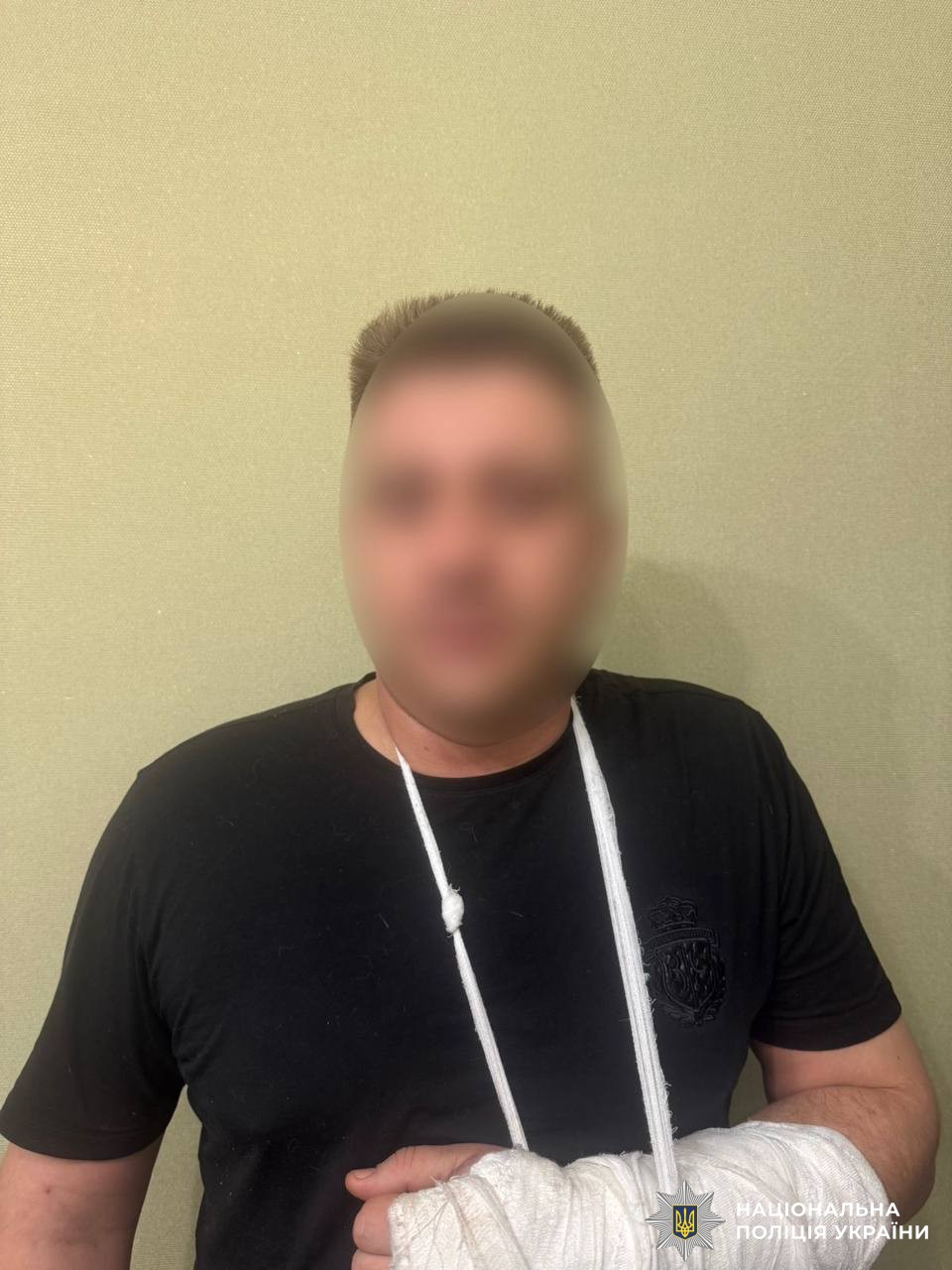 Працівник СТО викрав новеньку Toyota і розтрощив її в ДТП на Вінниччині