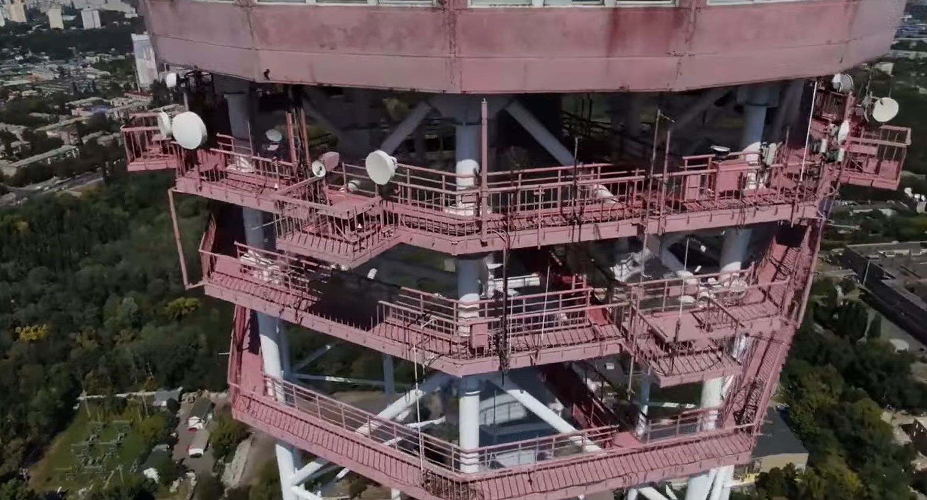 Закохана у зорі: історія київської телевежі - фото 5