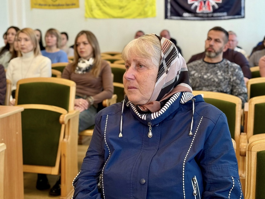 На Вінниччині передали родинам полеглих захисників військові відзнаки - фото 14