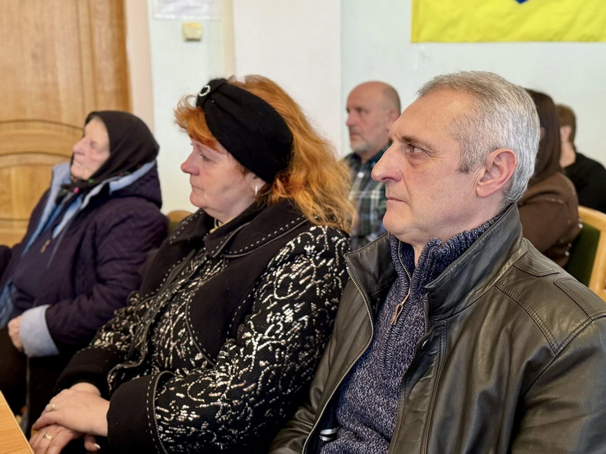 На Вінниччині передали родинам полеглих захисників військові відзнаки - фото 10