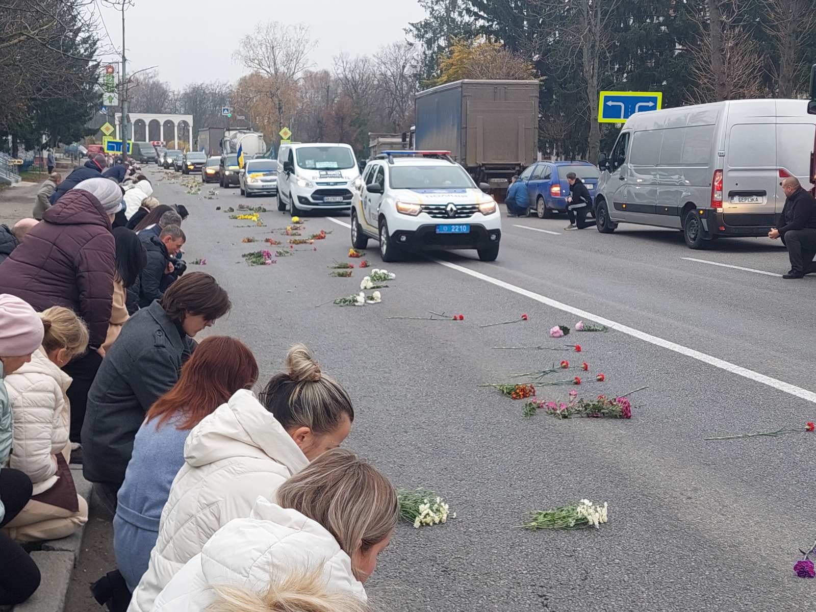 На Вінниччині попрощалися з воїном, який загинув через удар рф по місцю базування військових