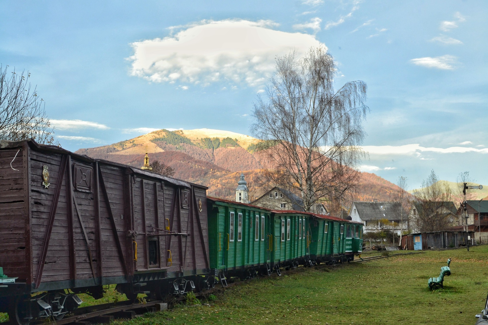 Закарпатська Колочава, що підкорила світ: десять музеїв, Долина крокусів, гори і море - фото 6