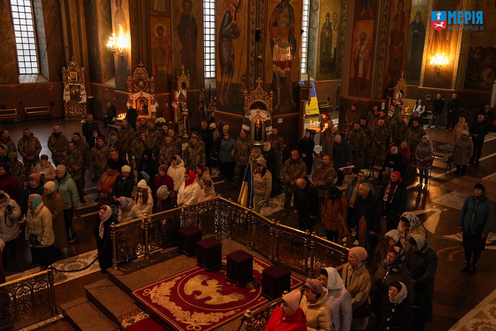 У Свято-Михайлівському кафедральному гарнізонному соборі Черкас відзначили храмове свято - фото 3