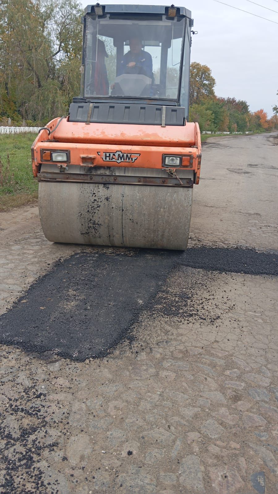 Ямкові ремонти проводять на ділянках чотирьох місцевих доріг Вінниччини