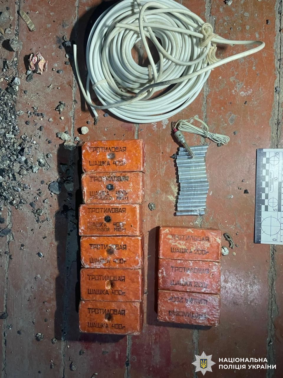 На Вінниччині жінка викликала поліцію, бо чоловік ображав, а в нього знайшли боєприпаси - фото 2