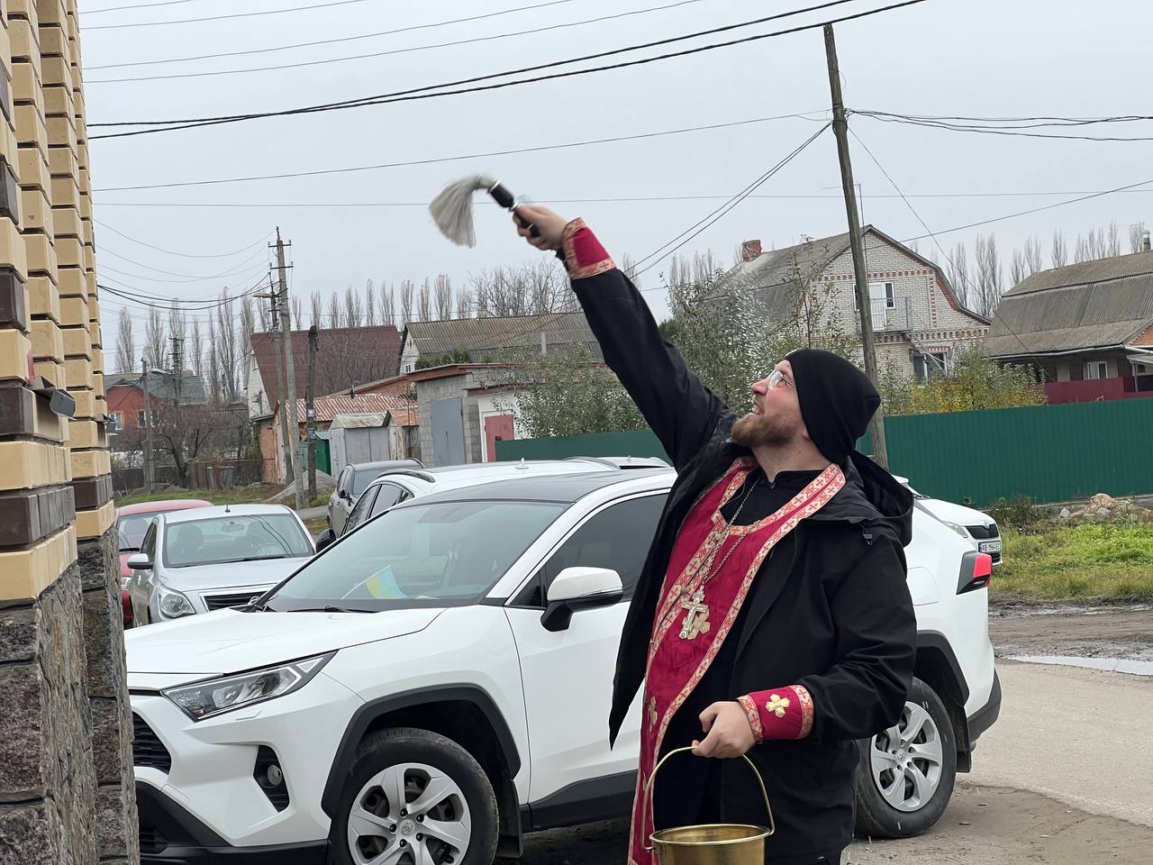 У церкві на Вінниччині освятили дзвони, які подарувала родина полеглого воїна - фото 2