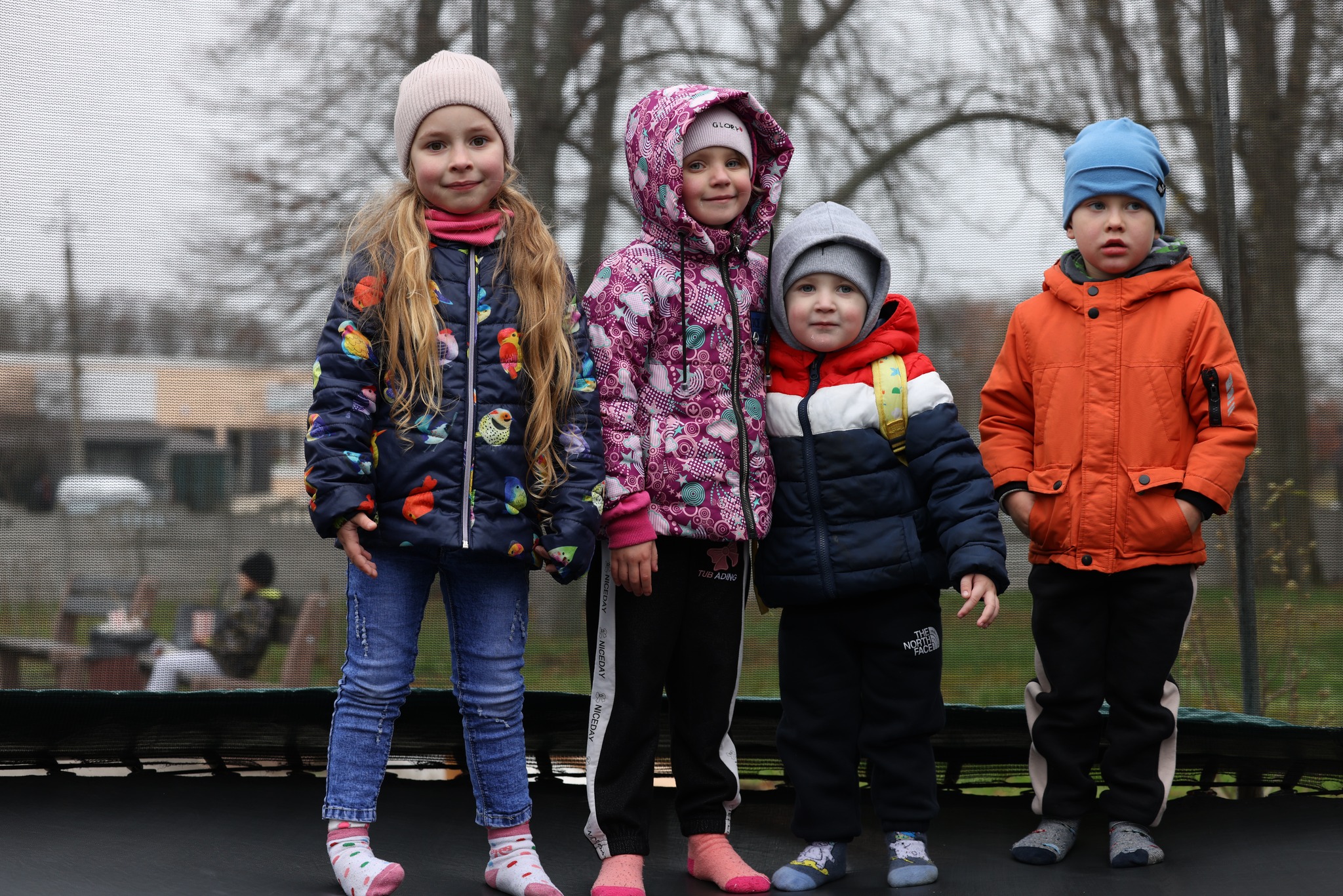 Понад 100 тис грн для ЗСУ зібрали на благодійному ярмаркові в селі на Вінниччині - фото 4