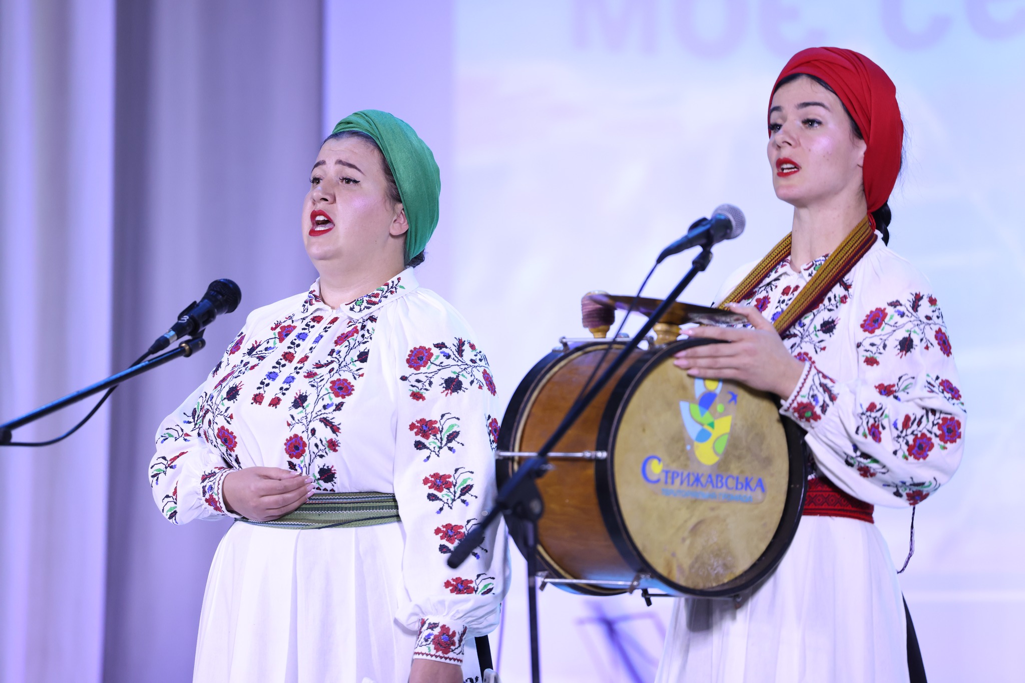 Понад 100 тис грн для ЗСУ зібрали на благодійному ярмаркові в селі на Вінниччині - фото 12