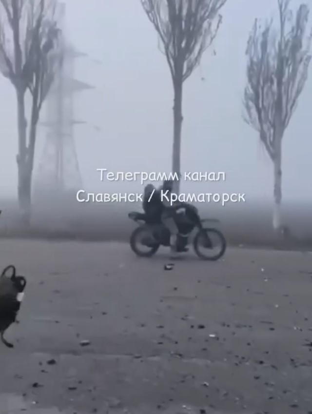 Публікують відео, як росіяни заходять у Покровськ. Що відомо про ситуацію в місті? - фото 2