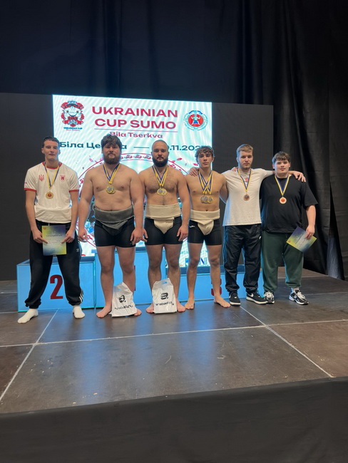 Вінницькі сумоїсти вибороли 12 нагород на змаганнях за Кубок України - фото 5