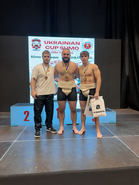 Вінницькі сумоїсти вибороли 12 нагород на змаганнях за Кубок України - фото 6