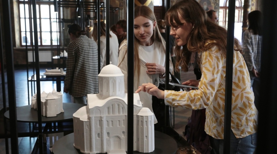 У Києво-Печерській лаврі експонується вінницька Вежа у вигляді 3D-моделі - фото 2