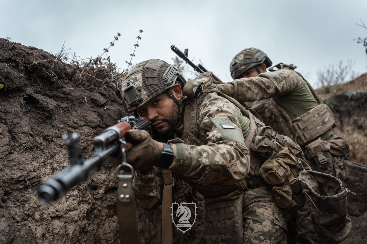 Колумбійці воюють у складі ЗСУ на Сумщині. Фото - фото 3