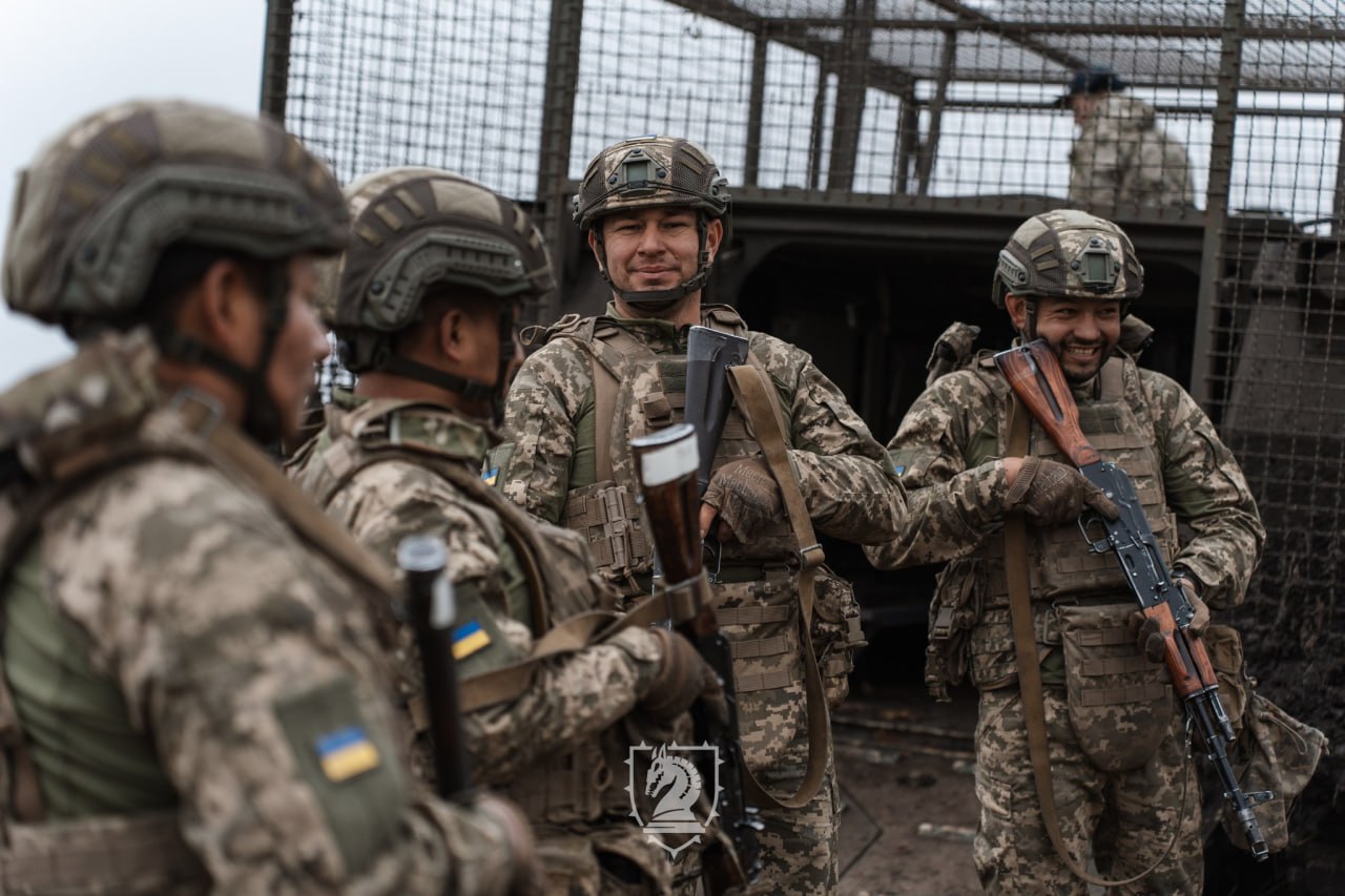 Колумбійці воюють у складі ЗСУ на Сумщині. Фото - фото 8