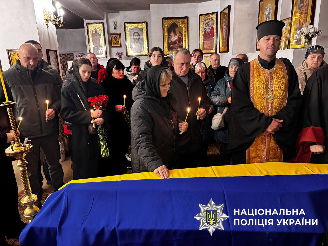 У столиці попрощалися з поліцейським Валерієм Журбою, загиблим у бою на Донеччині - фото 4