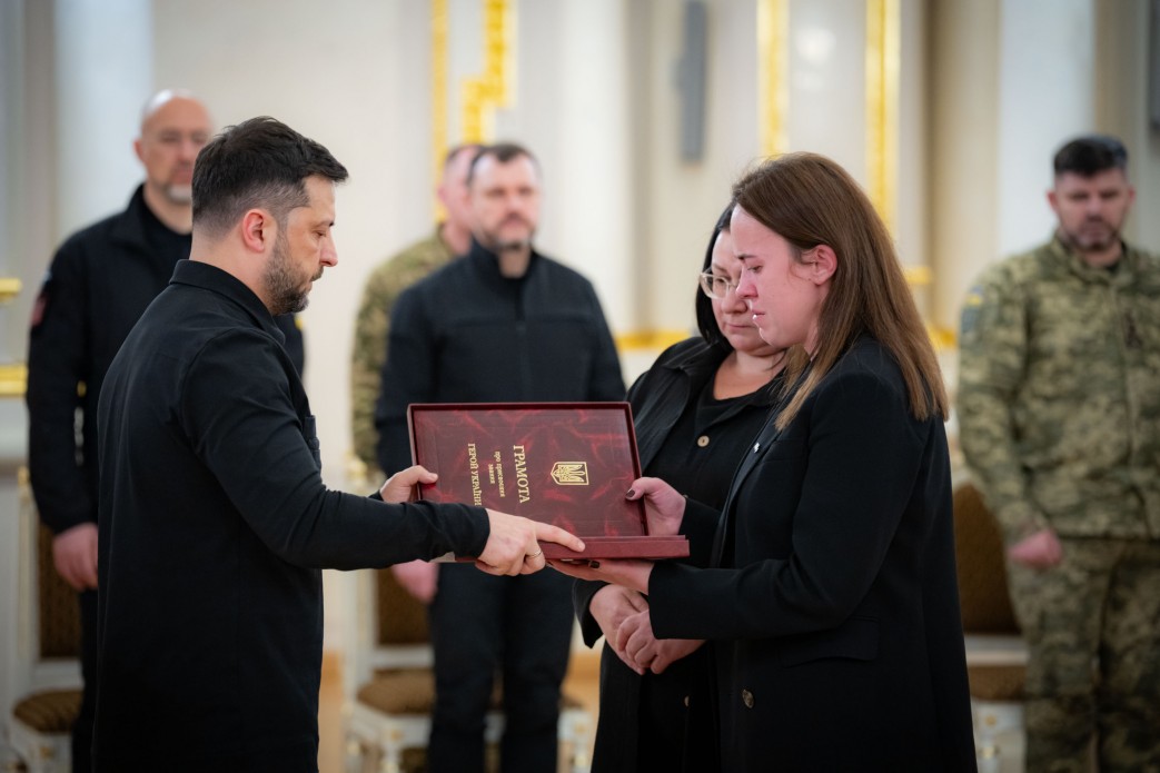 Зеленський відзначив захисників України державними нагородами - фото 3