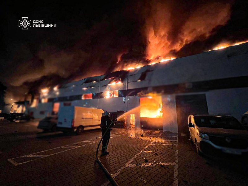 9 людей загинули внаслідок ударів по будинках в Тернополі - фото 3