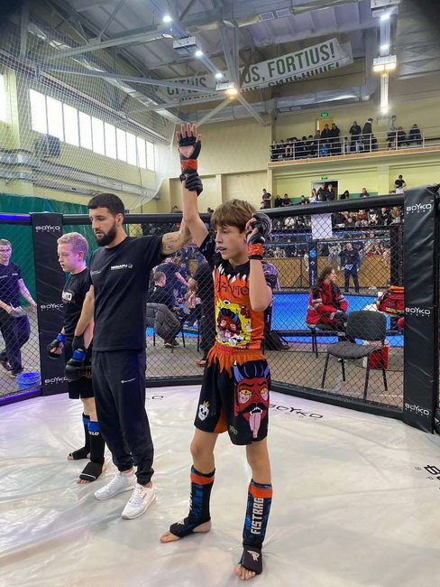 Спортсмени Вінниччини здобули «золото» на Всеукраїнському турнірі зі змішаних єдиноборств - фото 4