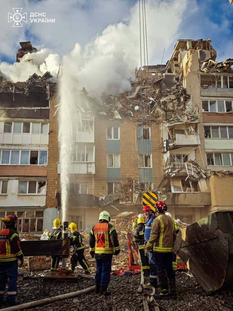 Оголосили жалобу: у Тернополі вже 25 загиблих, троє – дітей - фото 3