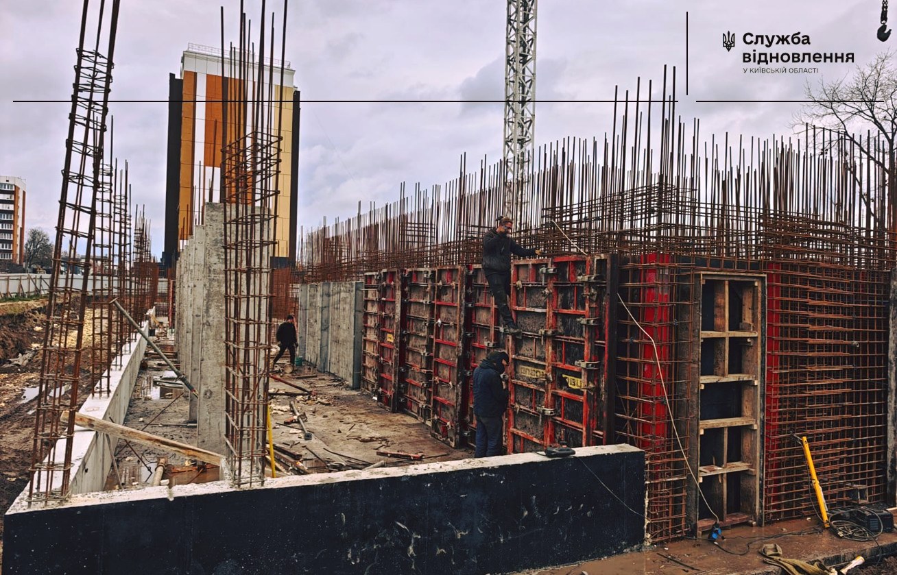 У Бородянці зводять новий 9-поверховий будинок - фото 2