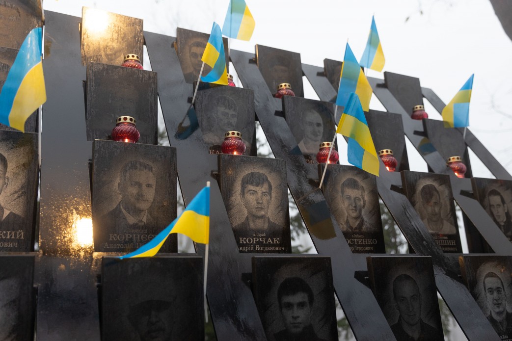 Подружжя Зеленських вшанувало українців, які загинули під час Революції гідності