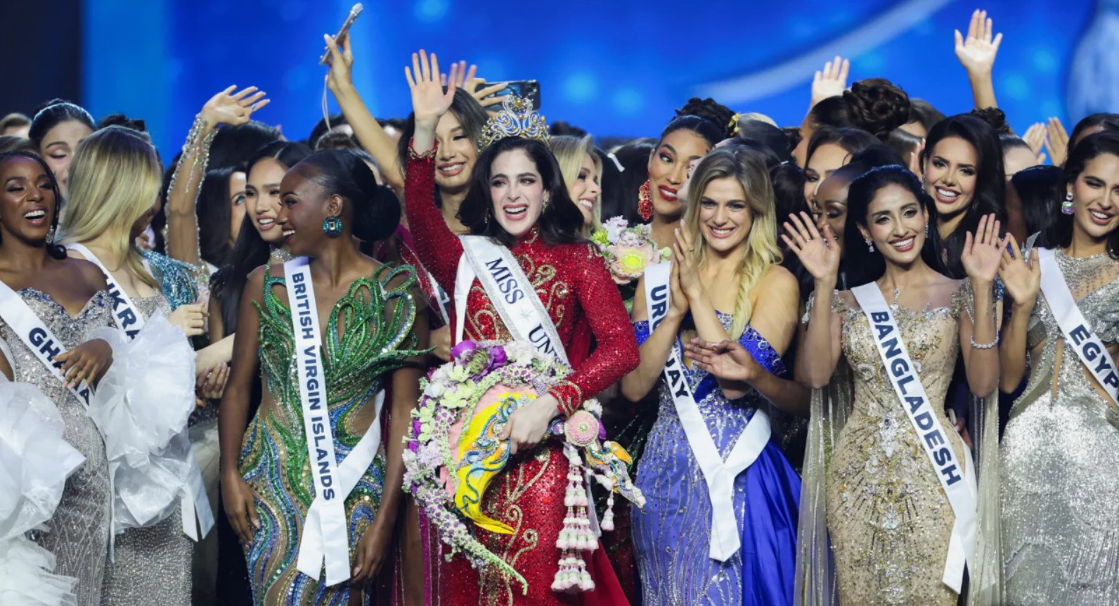 Мексиканка Фатіма Бош виборола титул «Міс Всесвіт» - фото 2