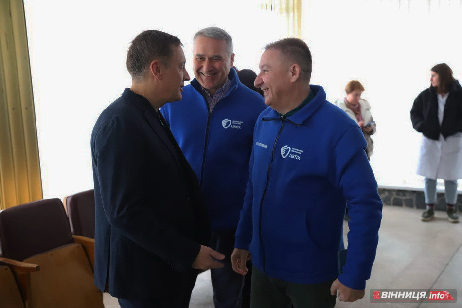 Сім кроків до довголіття: у Вінниці відкрили інтерактивну «Стежку здоров'я» - фото 6