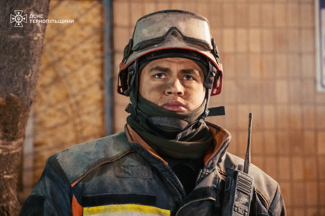 Тернопіль: під завалами знайшли тіло жінки, 7 осіб – досі зниклі безвісти - фото 3