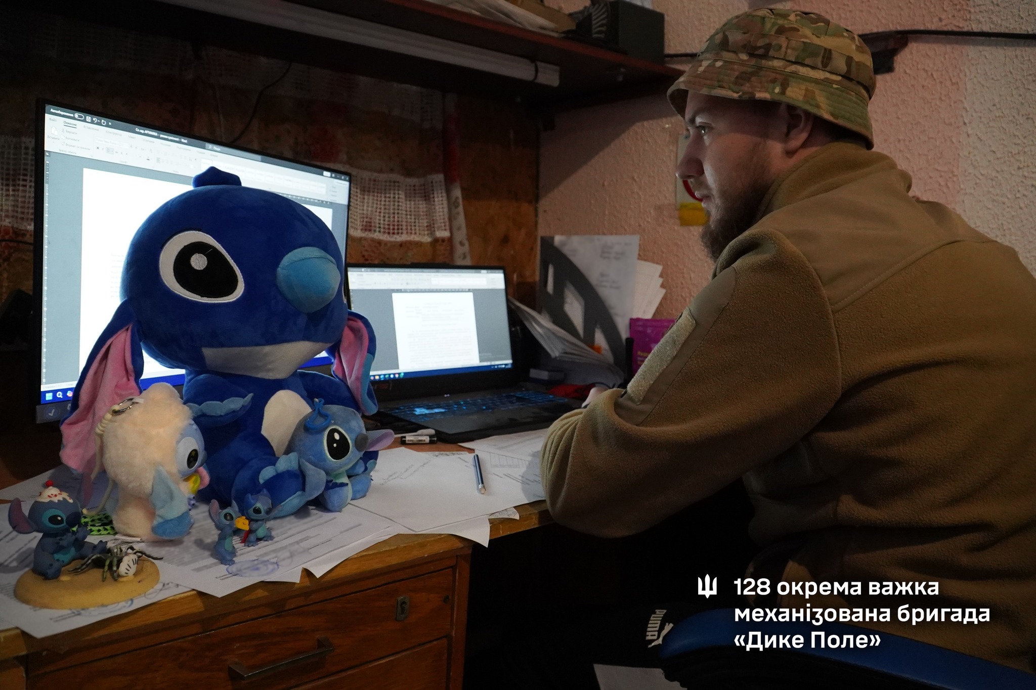 Сержант, що пройшов пекло боїв, колекціонує іграшки Стіч та мріє про ресторан із такою назвою