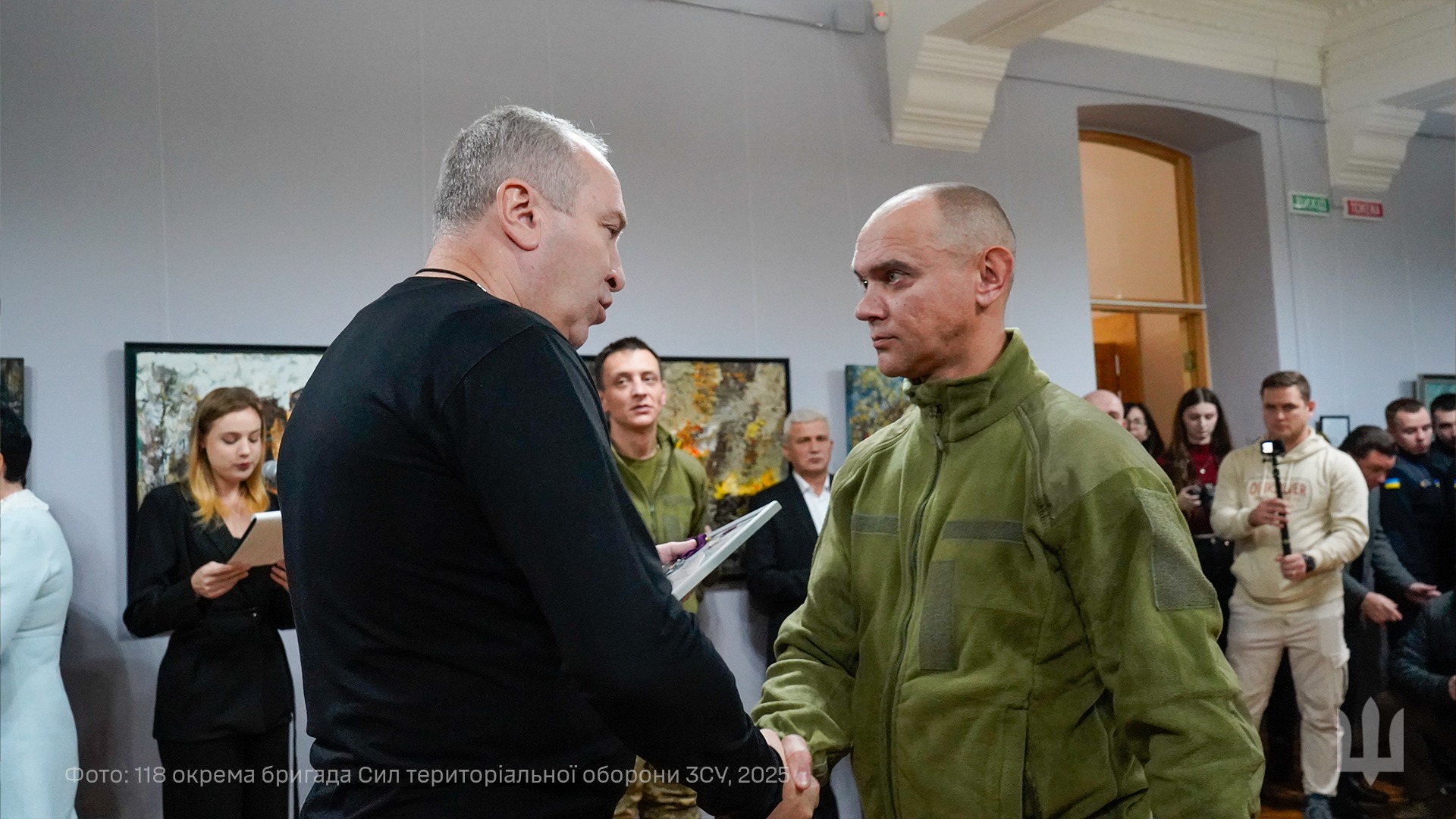 На Черкащині нагородили захисників, які повернулися додому з полону