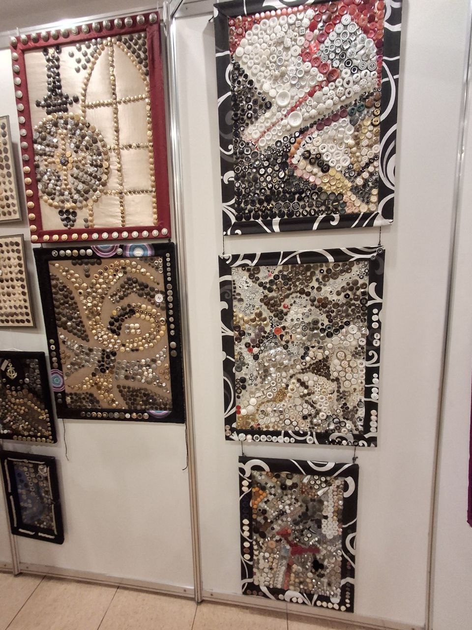 У столиці презентували першу в світі виставку гудзикових картин - фото 3