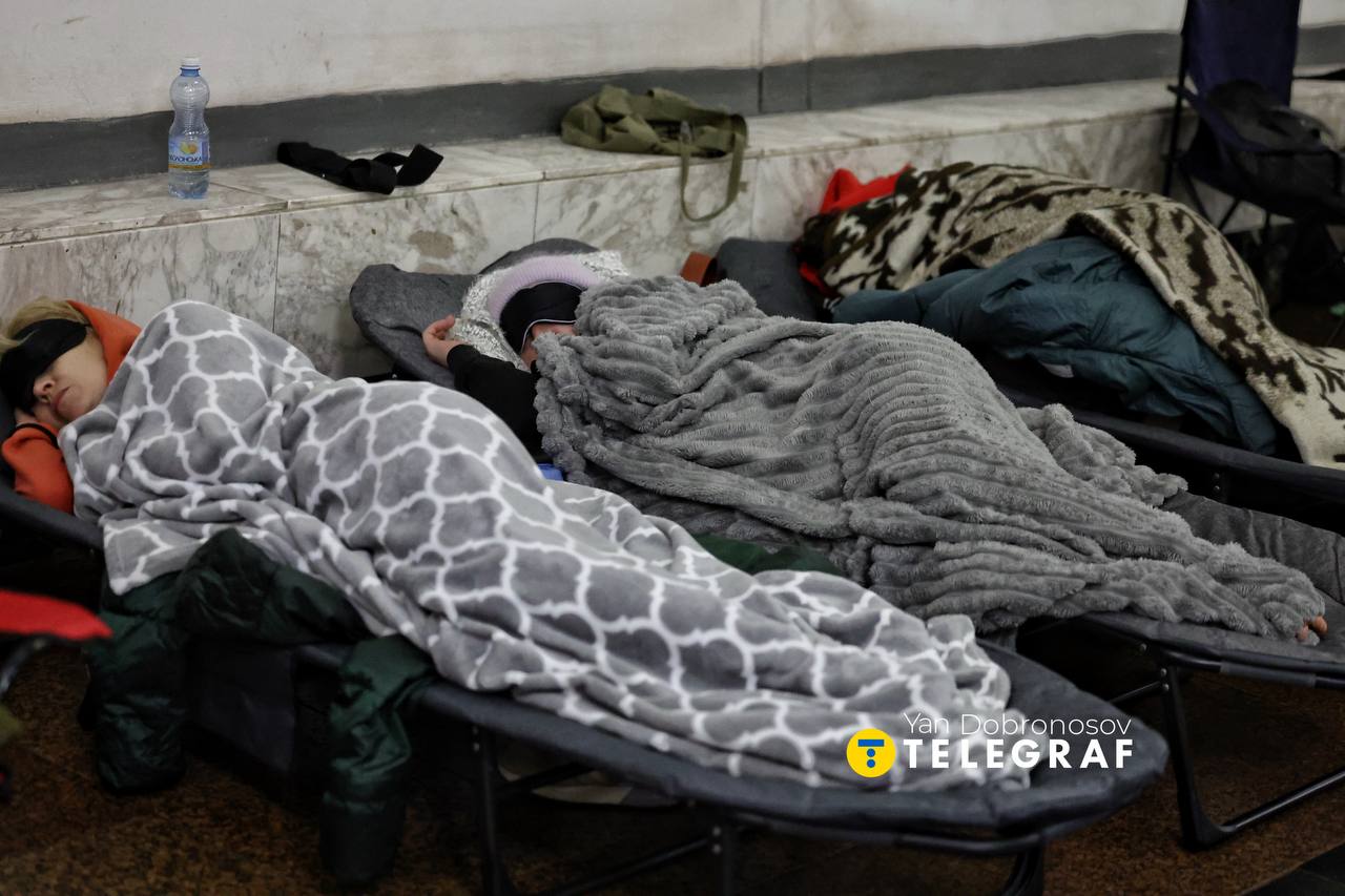 Київ після атаки РФ: фото - фото 5