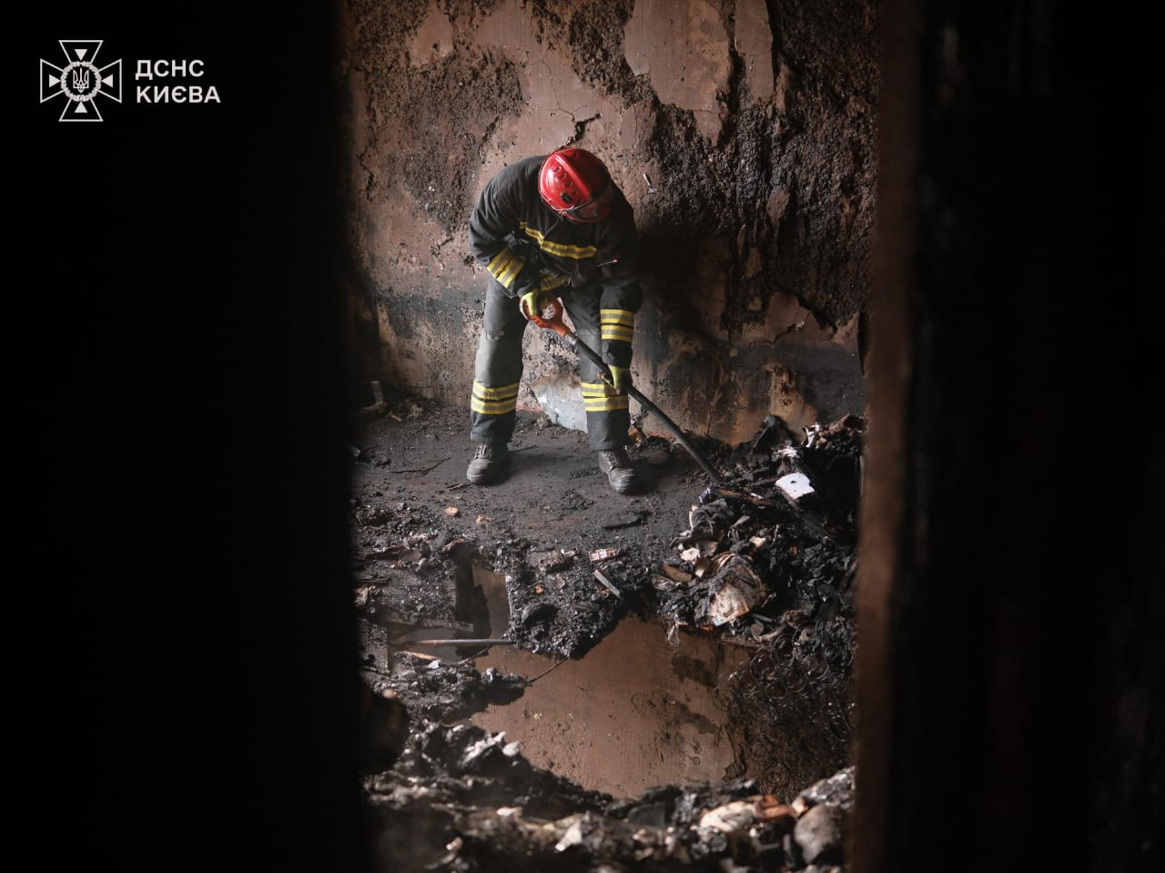 Київ після атаки РФ: фото - фото 5