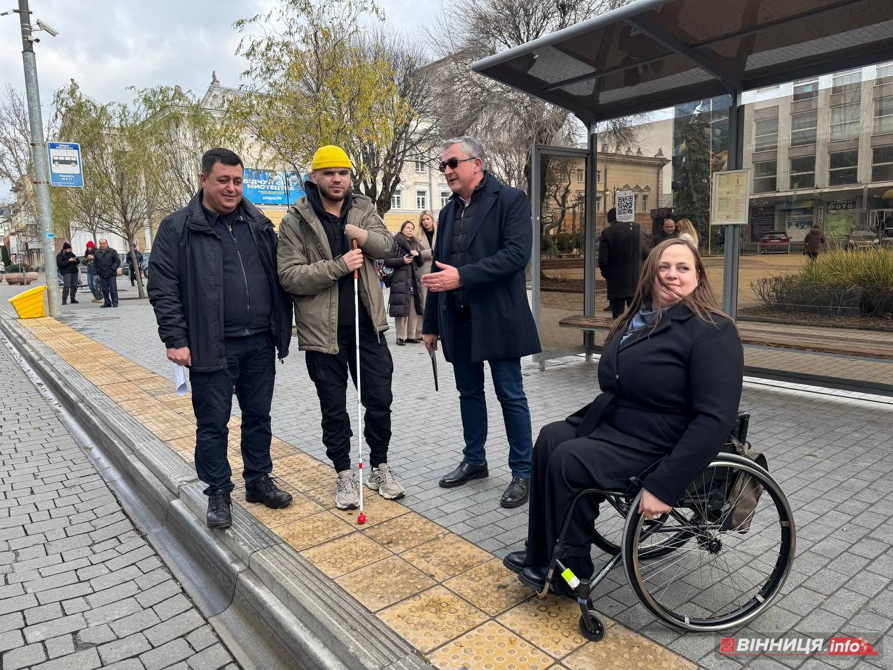 У Вінниці ветеран перевірив безбар’єрність маршруту в місті - фото 22