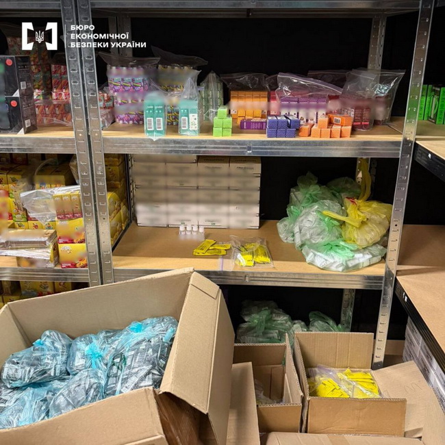 На Вінниччині викрили групу осіб, які збували рідини для електронних сигарет - фото 3