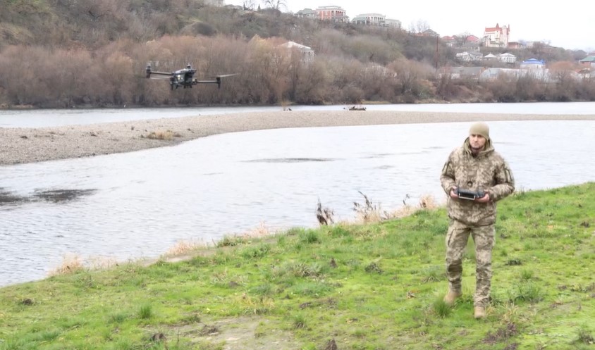 Як ІТ-шник з Вінниччини вчить прикордонників літати дронами