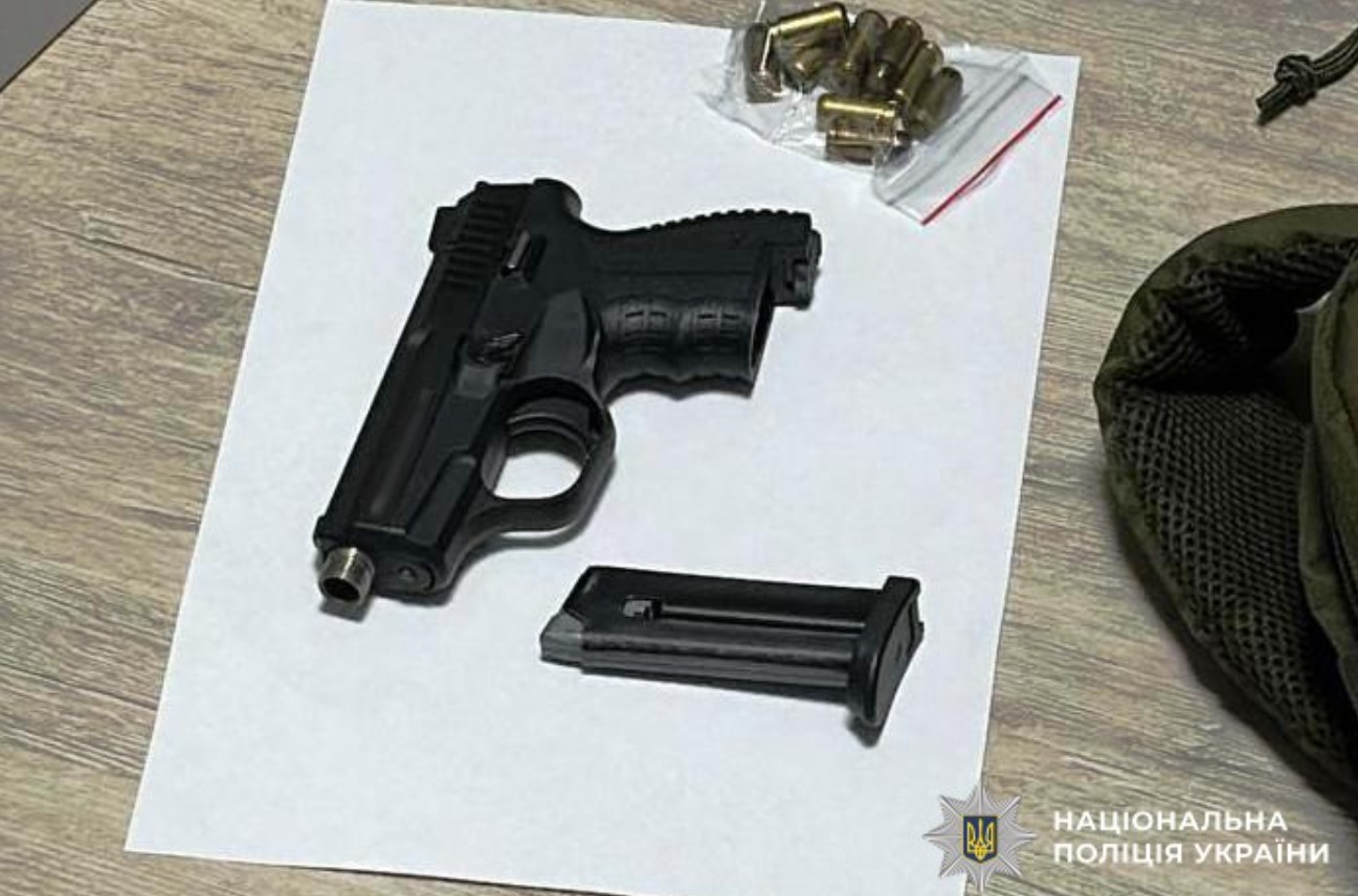 На Вінниччині мама знайшла у вигрібній ямі тіло свого сина, який зник навесні