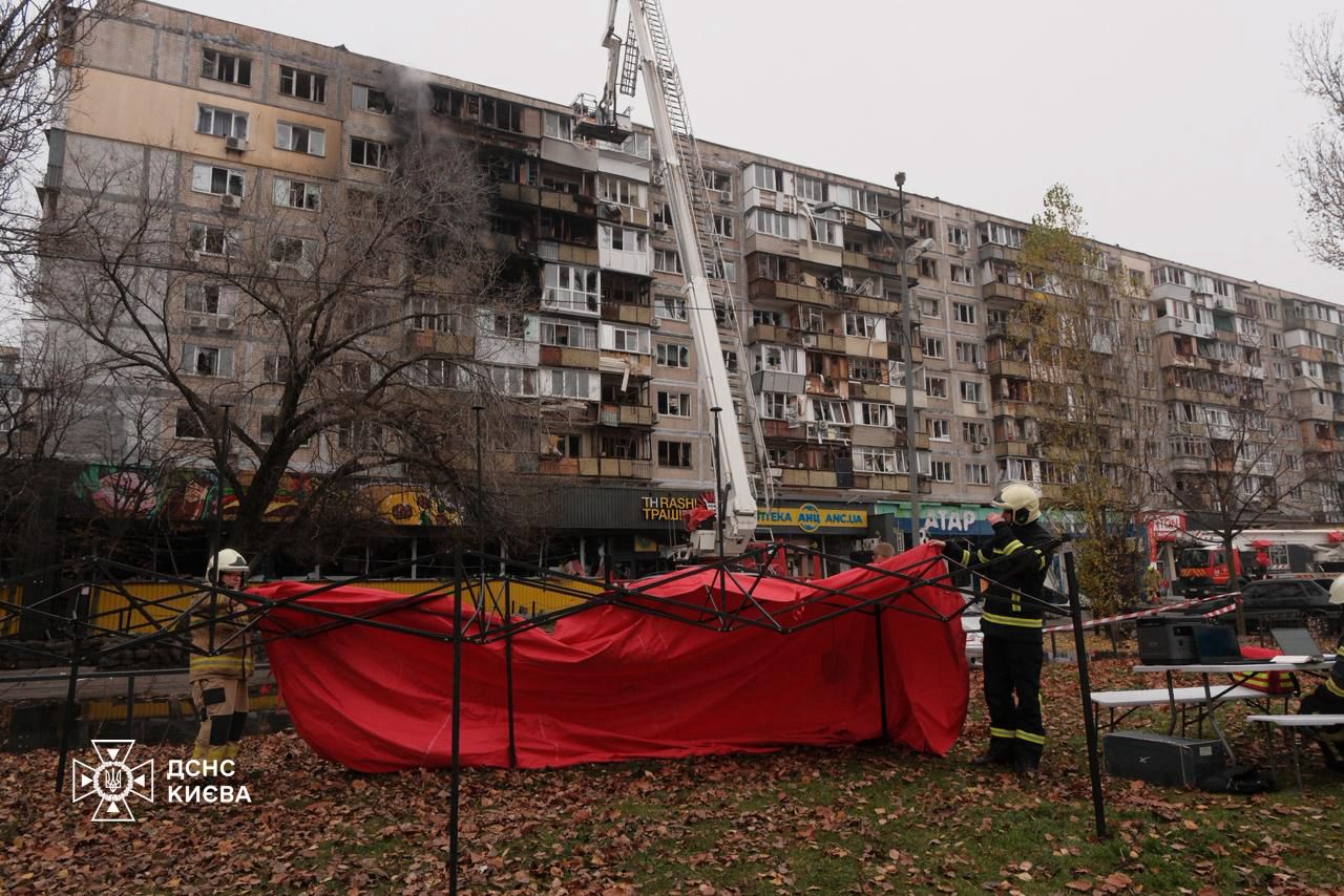 Всі пожежі після масованого нічного обстрілу Києва – ліквідовано - фото 4