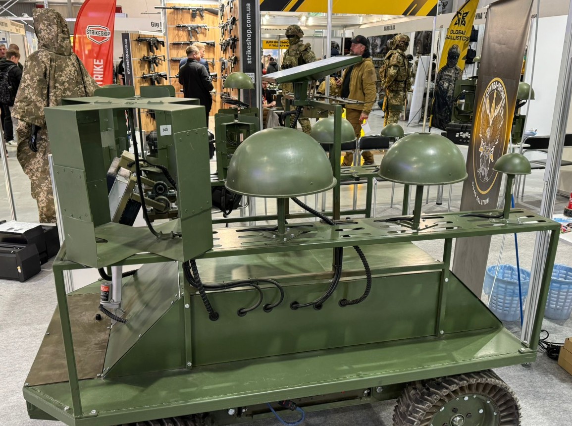 В Україні створили наземного робота Contra-drone NEO для боротьби з дронами та доставки вантажів