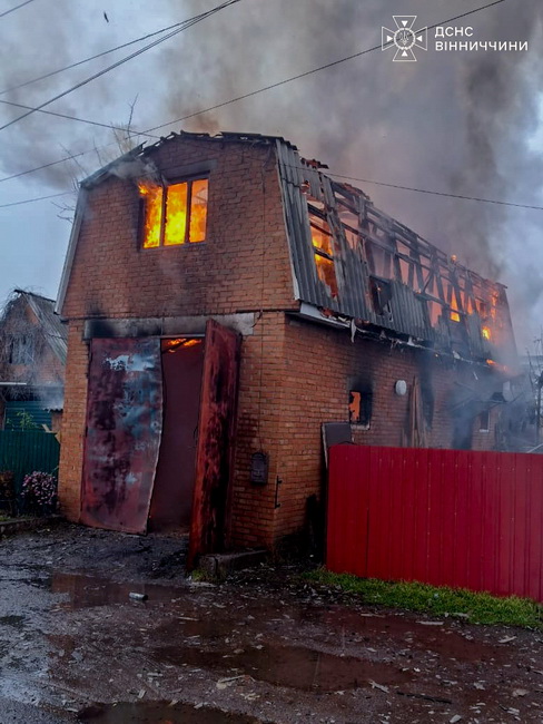 У пожежі на Вінниччині отруївся чоловік, ще один отримав опіки - фото 2
