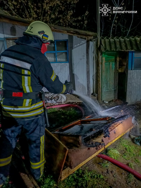У пожежі на Вінниччині отруївся чоловік, ще один отримав опіки - фото 6
